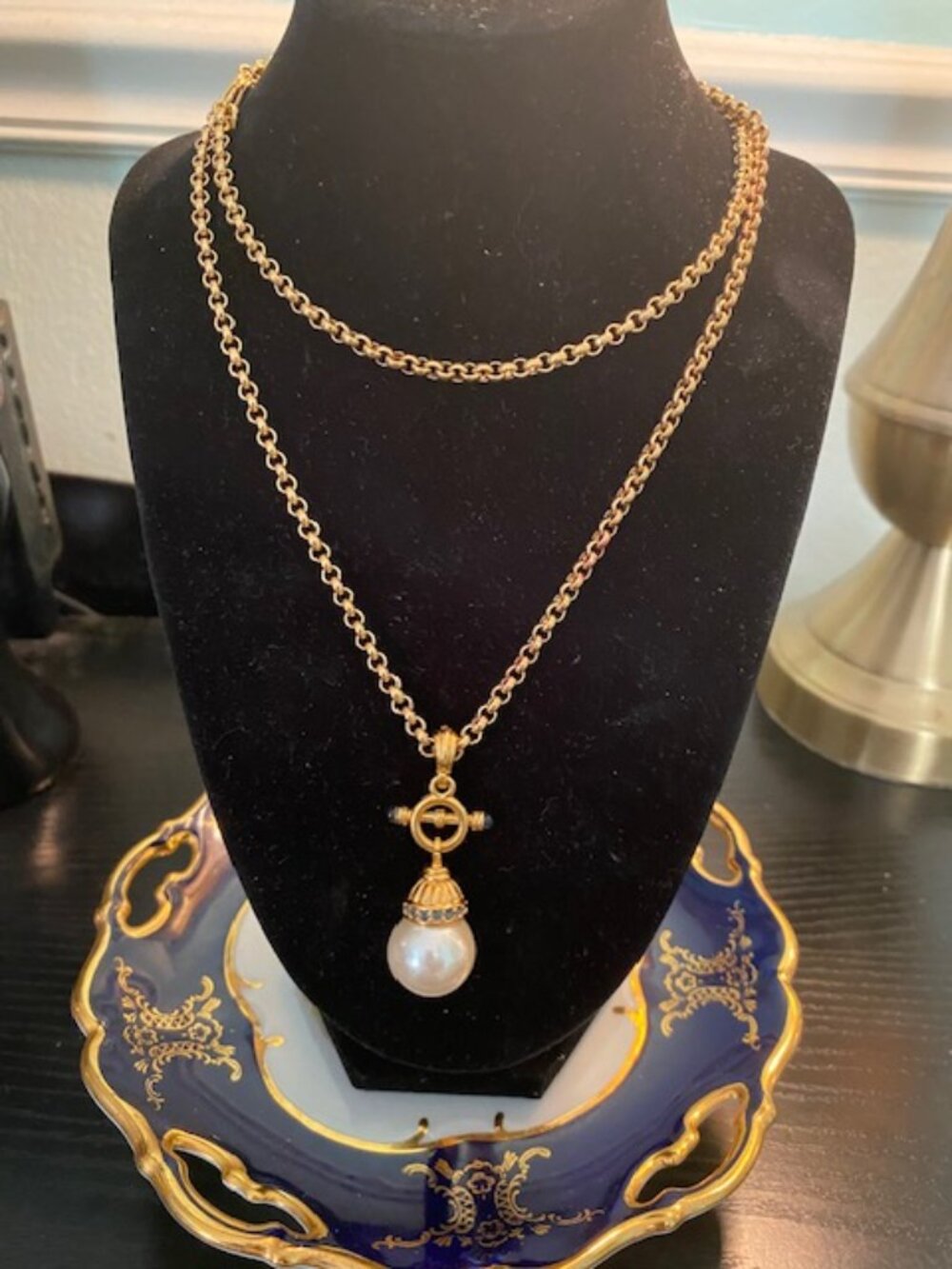 Statement Necklace with Giant Pearl